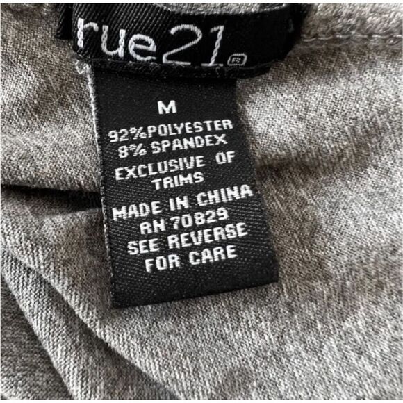 Women Grey With Black Stripes Jumpsuit Size M Sleeveless Stretch Summer Rue 21 - Picture 7 of 10